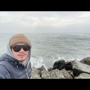 Meet your Posher, Anthony